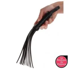 LBP - LRP Associes Martinet Taboom Whip 28cm Noir -Poppers Soldes 2023 martinet taboom whip 28cm noir 1